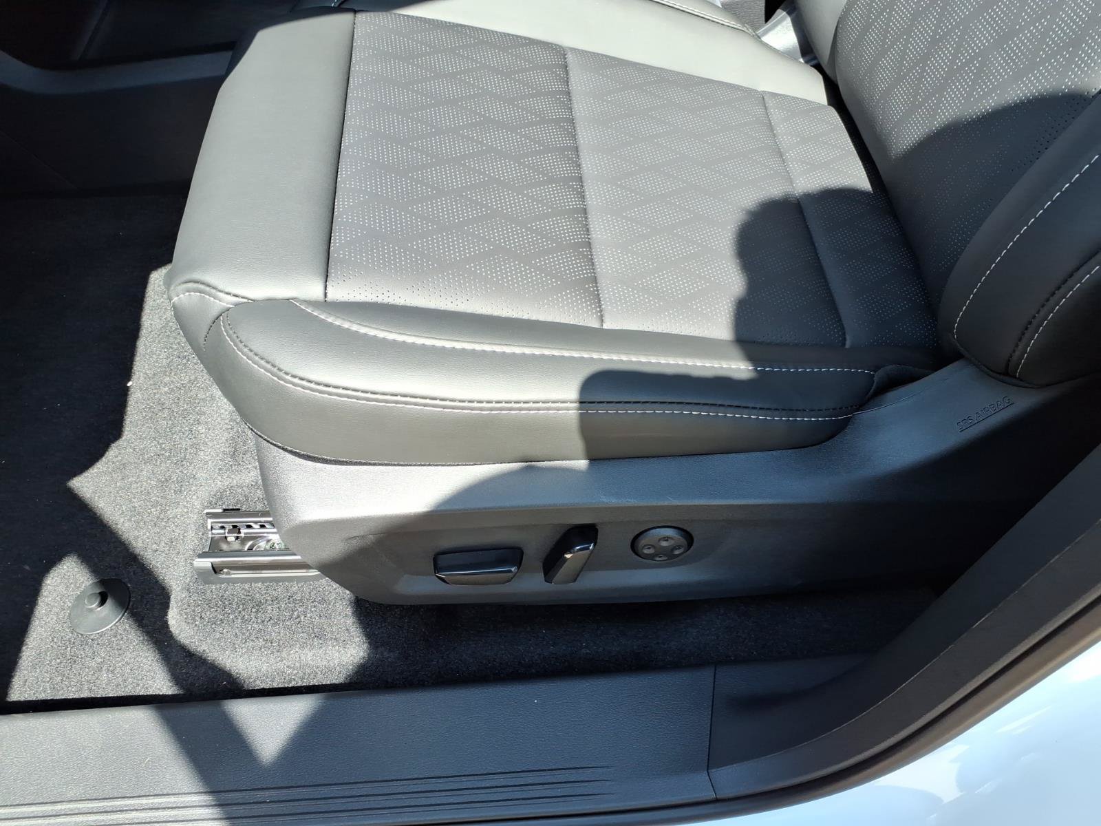 New 2027 Nissan Murano Platinum w/ Cargo Package AWD/4WD image 13