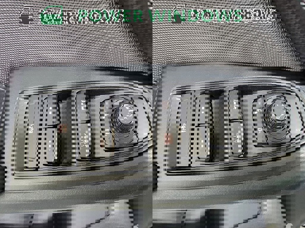 Used 2021 Subaru Impreza 2.0i Sport image 25