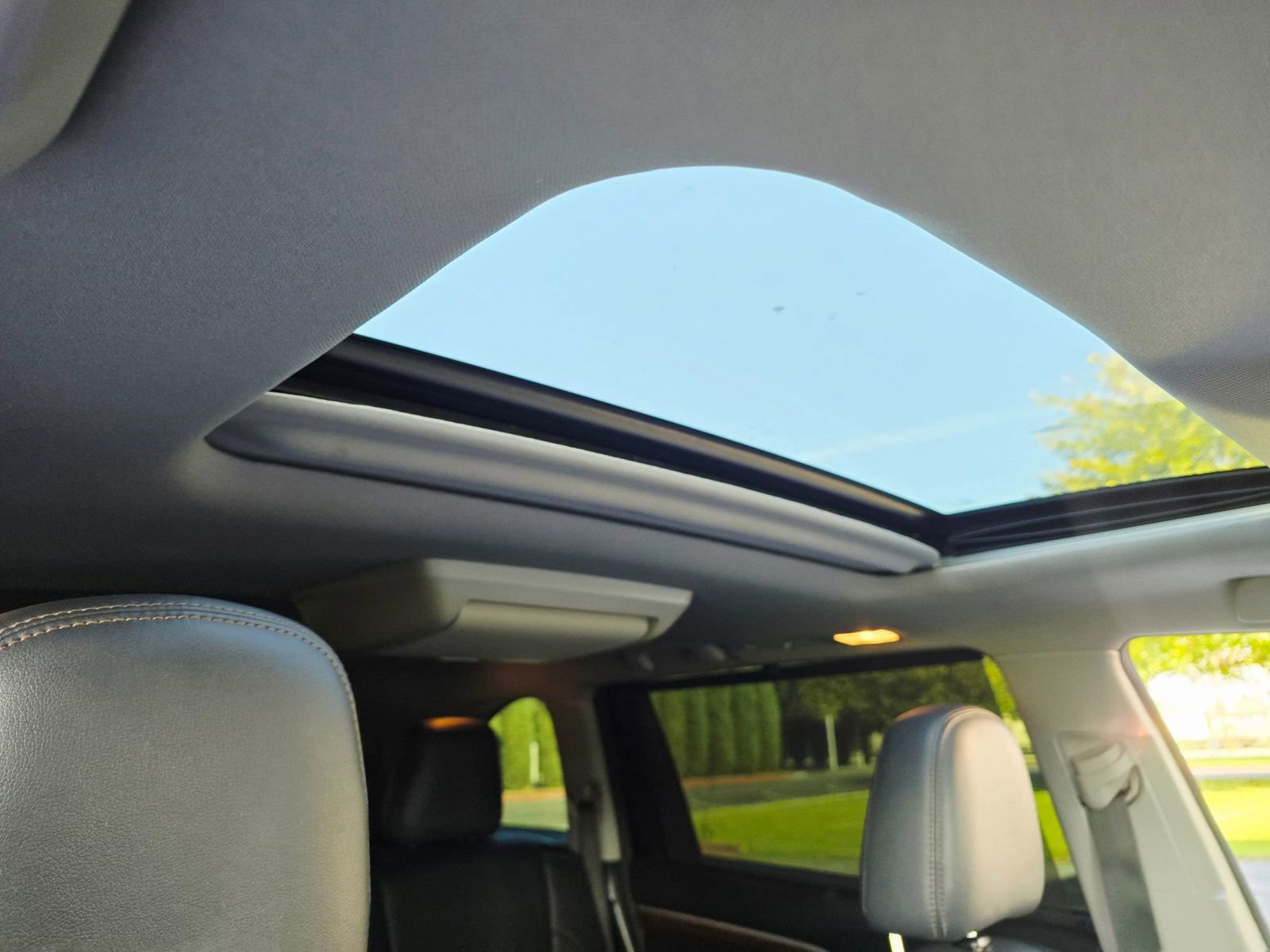 Used 2016 Toyota Highlander Limited image 33