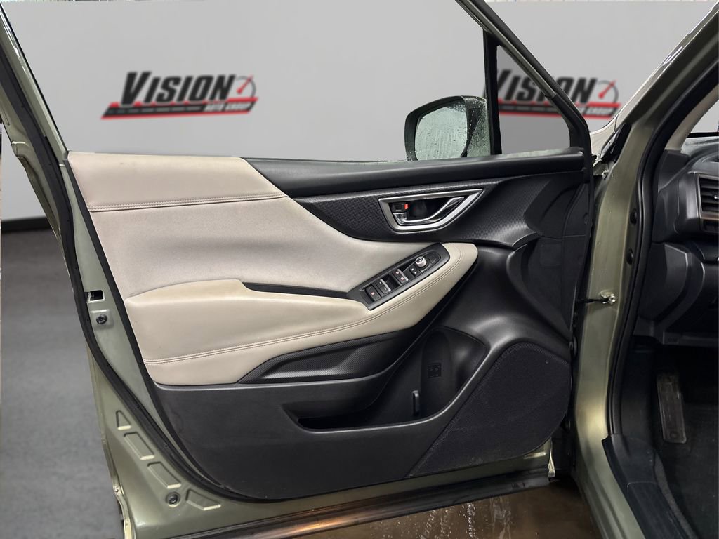 Used 2019 Subaru Forester Premium image 25