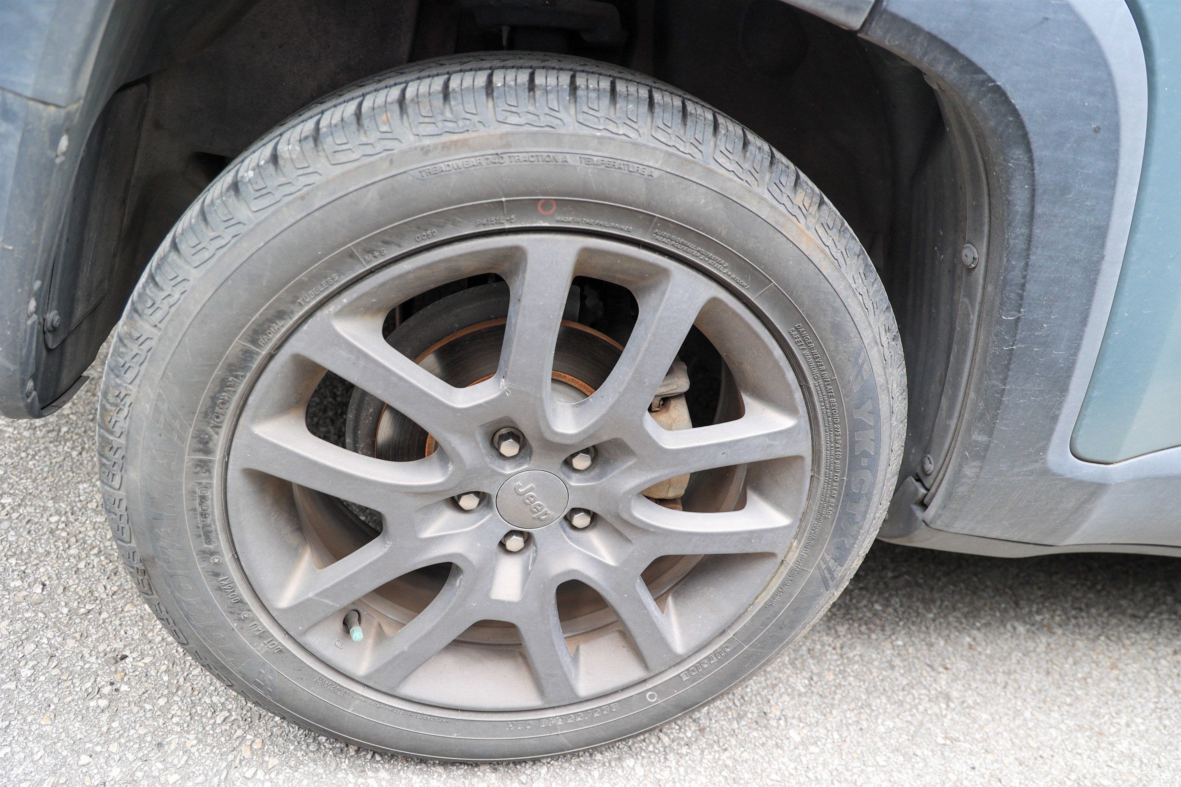 Used 2016 Jeep Renegade 75th Anniversary image 12