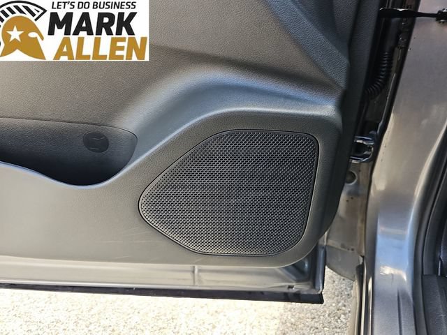 Used 2025 Nissan Rogue SV FWD image 23