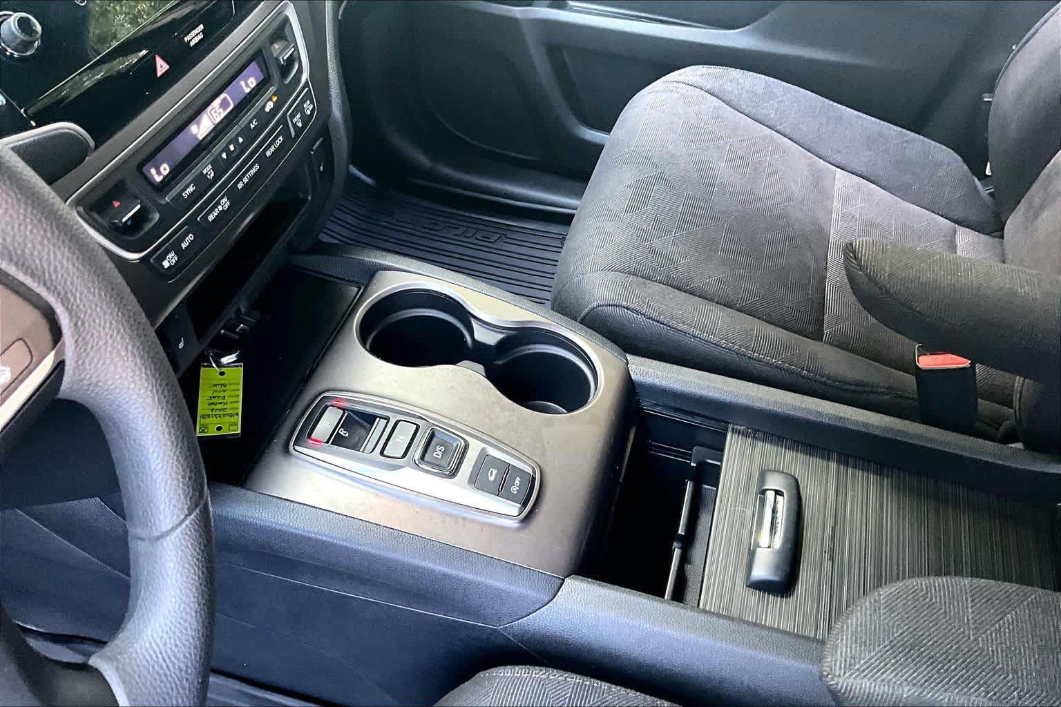 Certified 2022 Honda Pilot Sport image 16