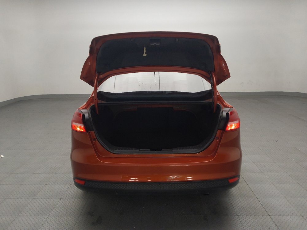 Used 2018 Ford Focus SE image 29