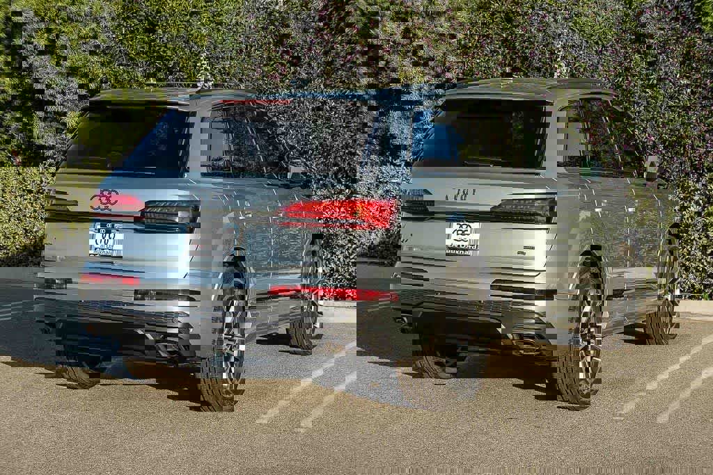 New 2026 Audi Q7 2.0T Premium Plus image 4