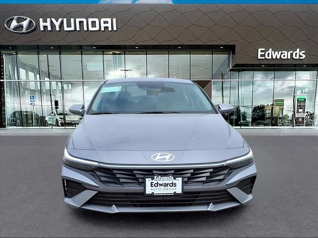 New 2026 Hyundai Elantra SE FWD image 9