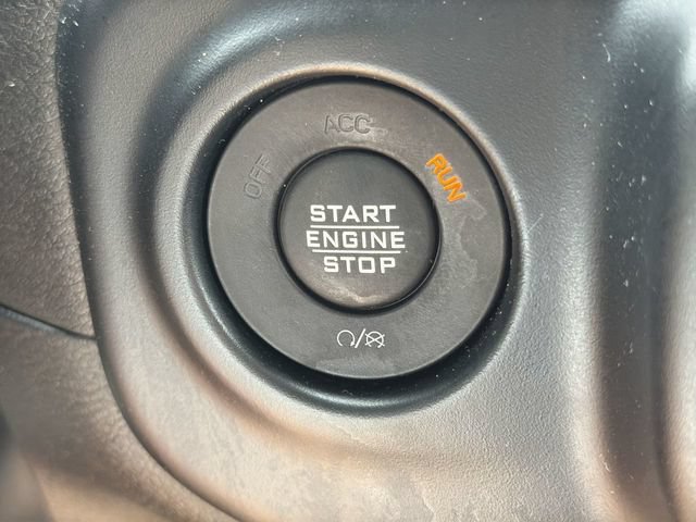 Used 2023 Jeep Gladiator Rubicon w/ LED Lighting Group AWD/4WD image 19