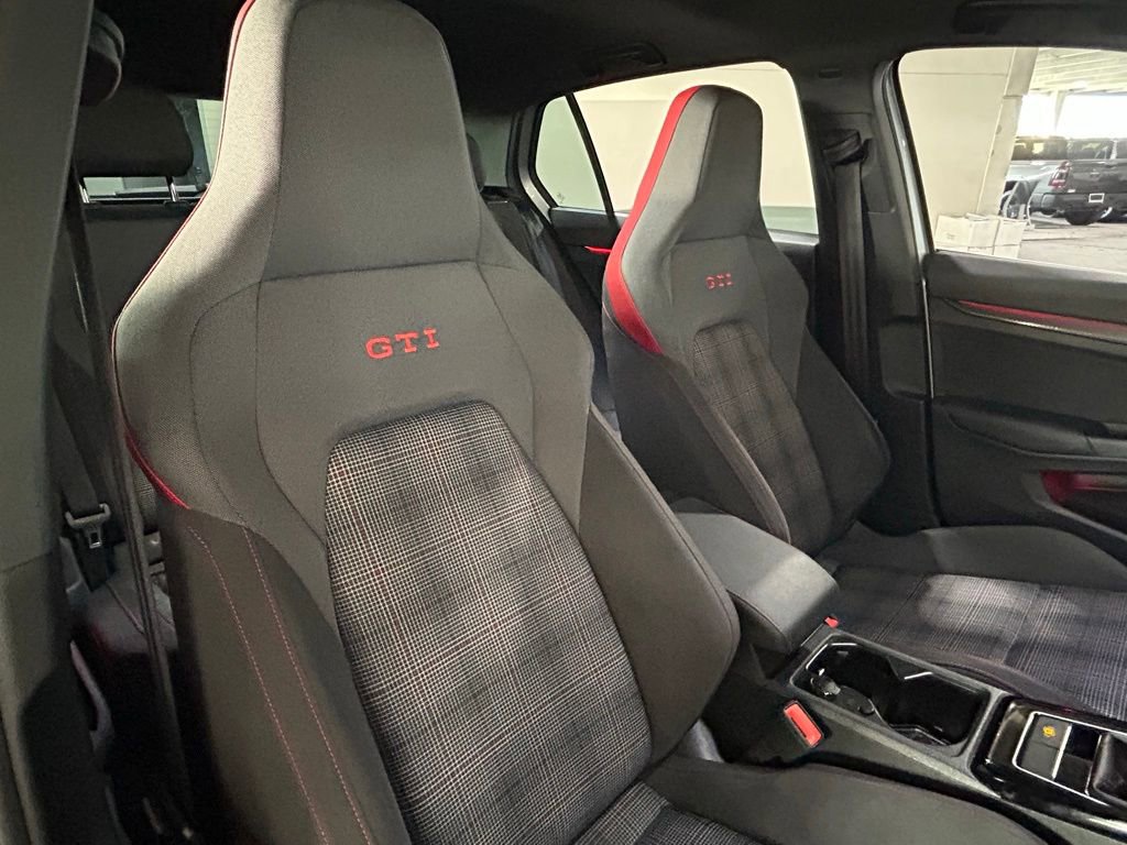 Used 2024 Volkswagen GTI SE image 37