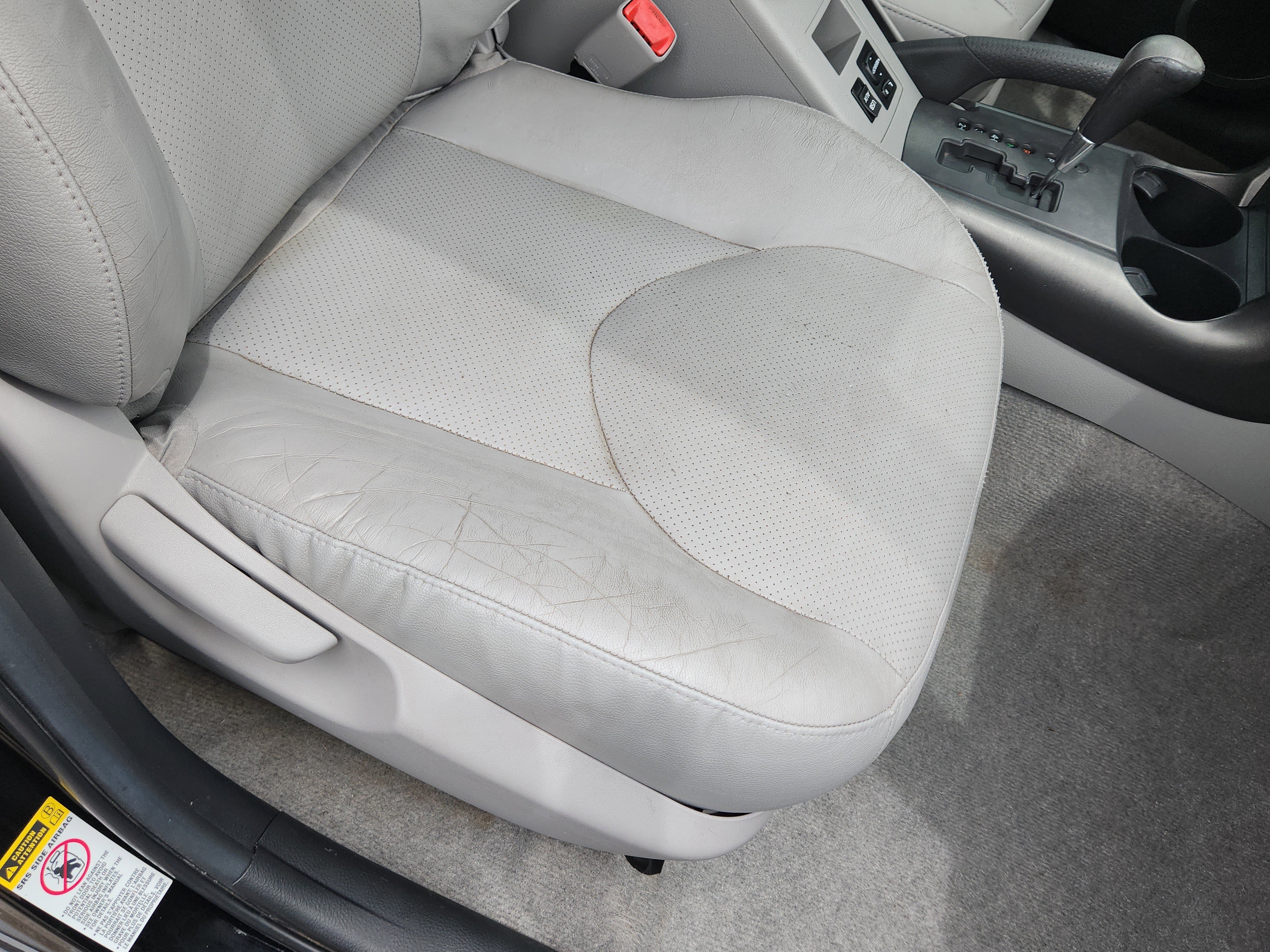 Used 2012 Toyota RAV4 Limited w/ Navigation Value Pkg AWD/4WD image 13