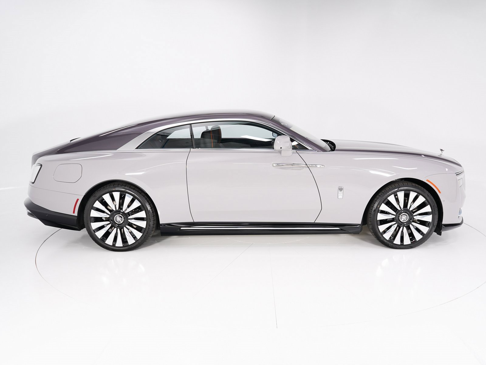New 2025 Rolls-Royce Spectre w/ Spectre Launch Package image 6