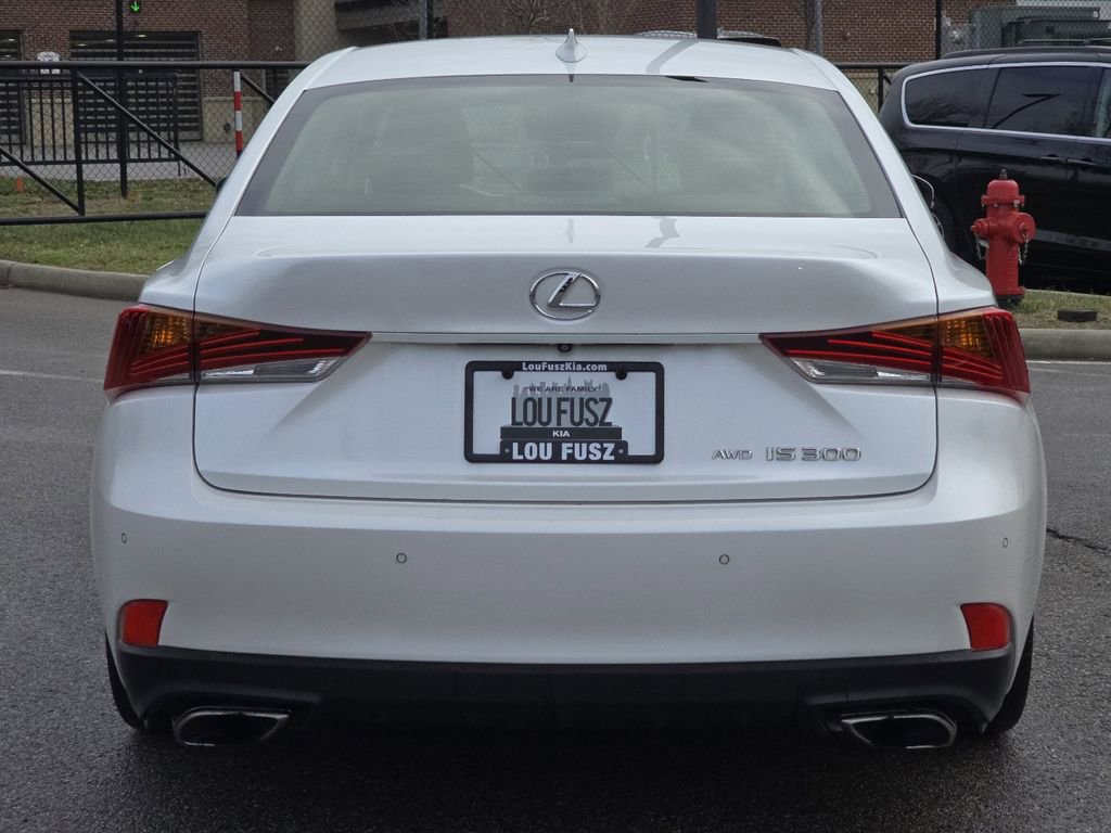 Used 2017 Lexus IS 300 300 image 16