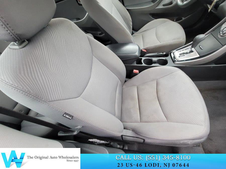 Used 2013 Hyundai Elantra GLS w/ Preferred Pkg image 15