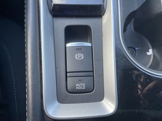 Used 2023 Nissan Altima 2.5 SV w/ SV Premium Package image 17