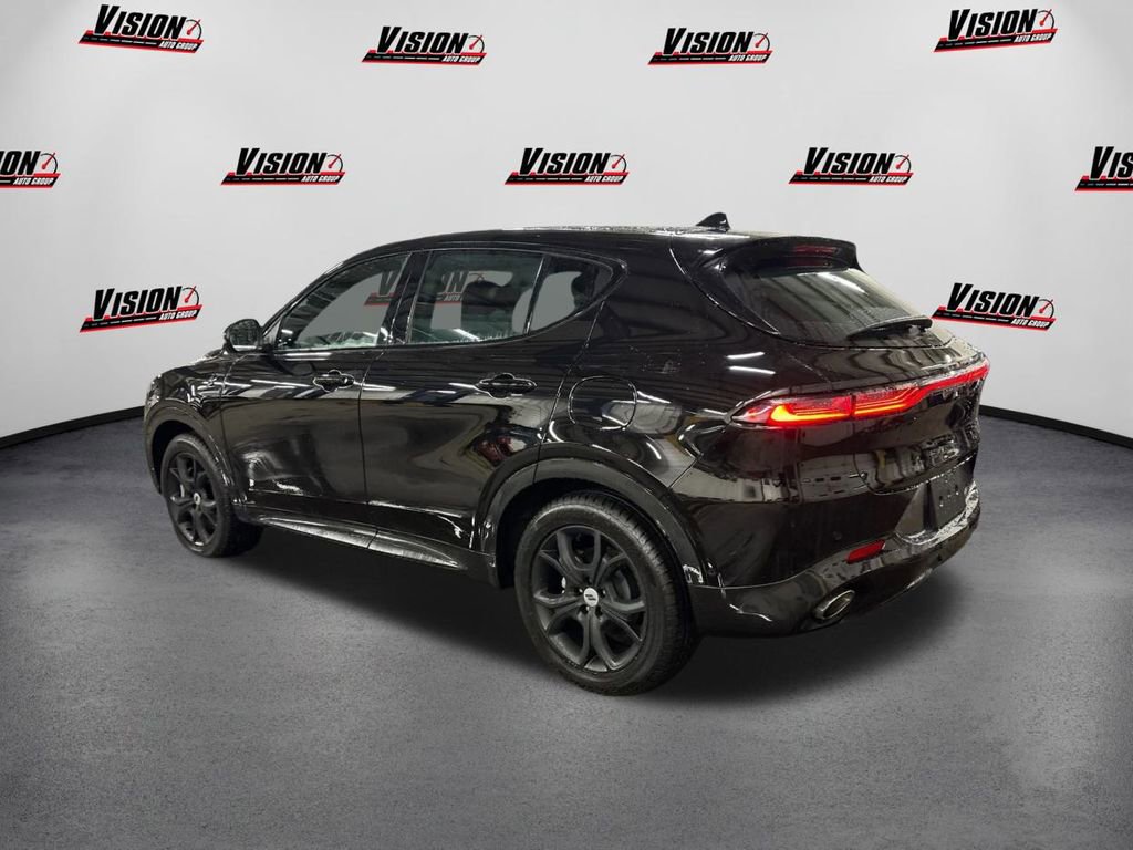 Used 2024 Dodge Hornet R/T Plus w/ Tech Pack Plus w/o Parking image 7