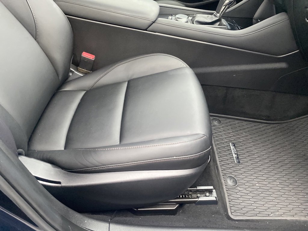 Used 2019 MAZDA MAZDA3 Hatchback image 18