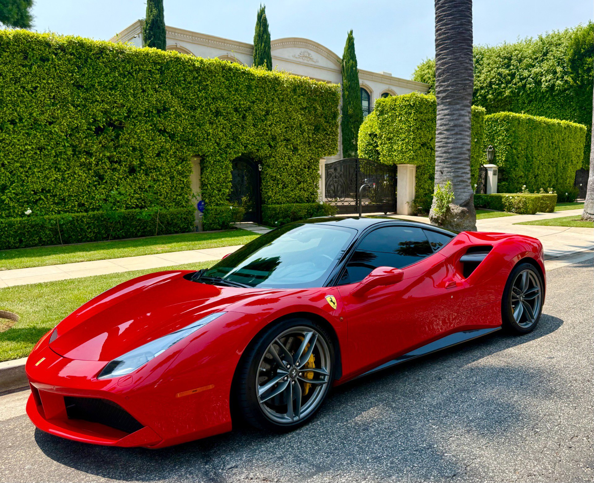 Used 2016 Ferrari 488 GTB image 19