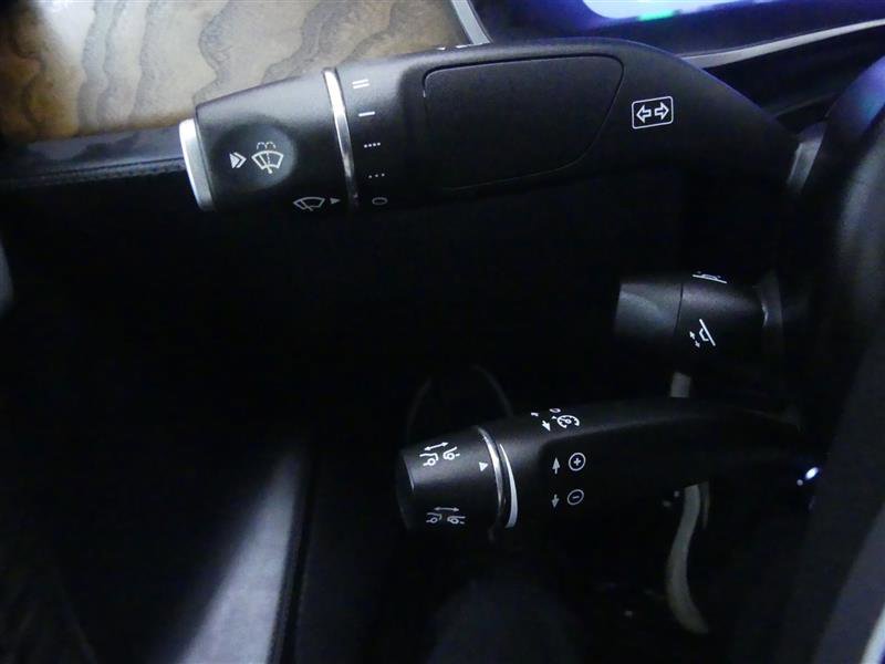 Used 2019 Tesla Model S 100D image 18