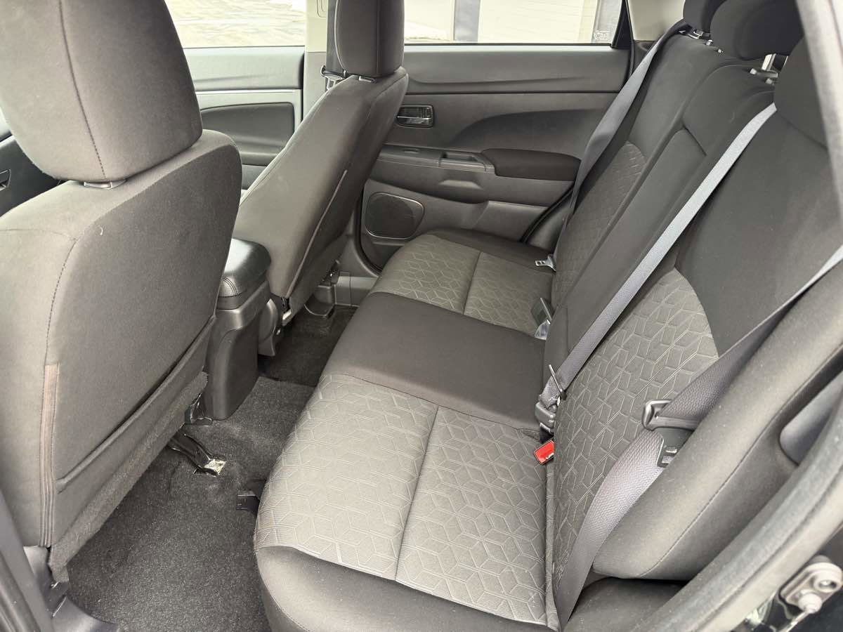 Used 2021 Mitsubishi Outlander Sport ES image 13