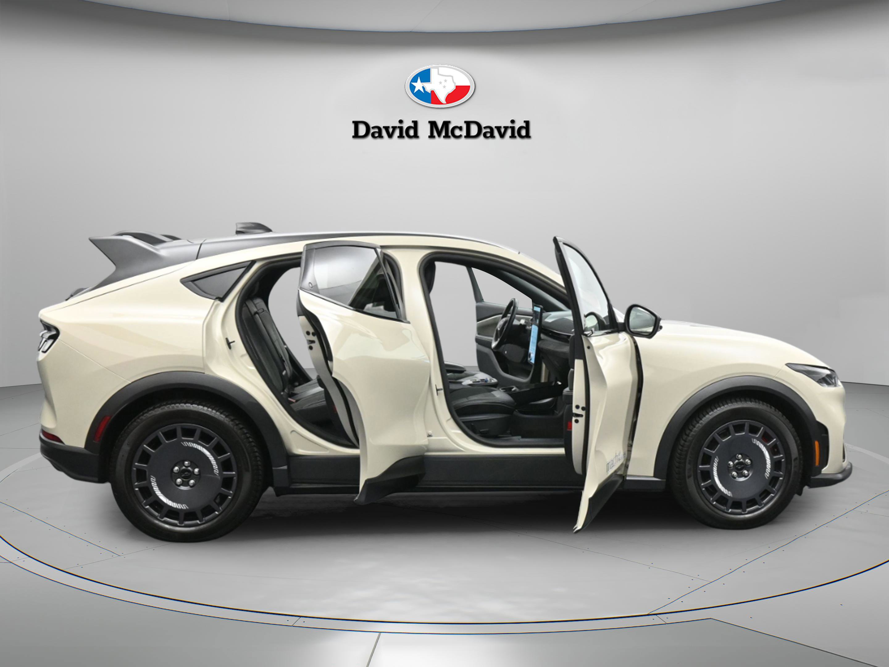 Used 2025 Ford Mustang Mach-E GT AWD/4WD image 20