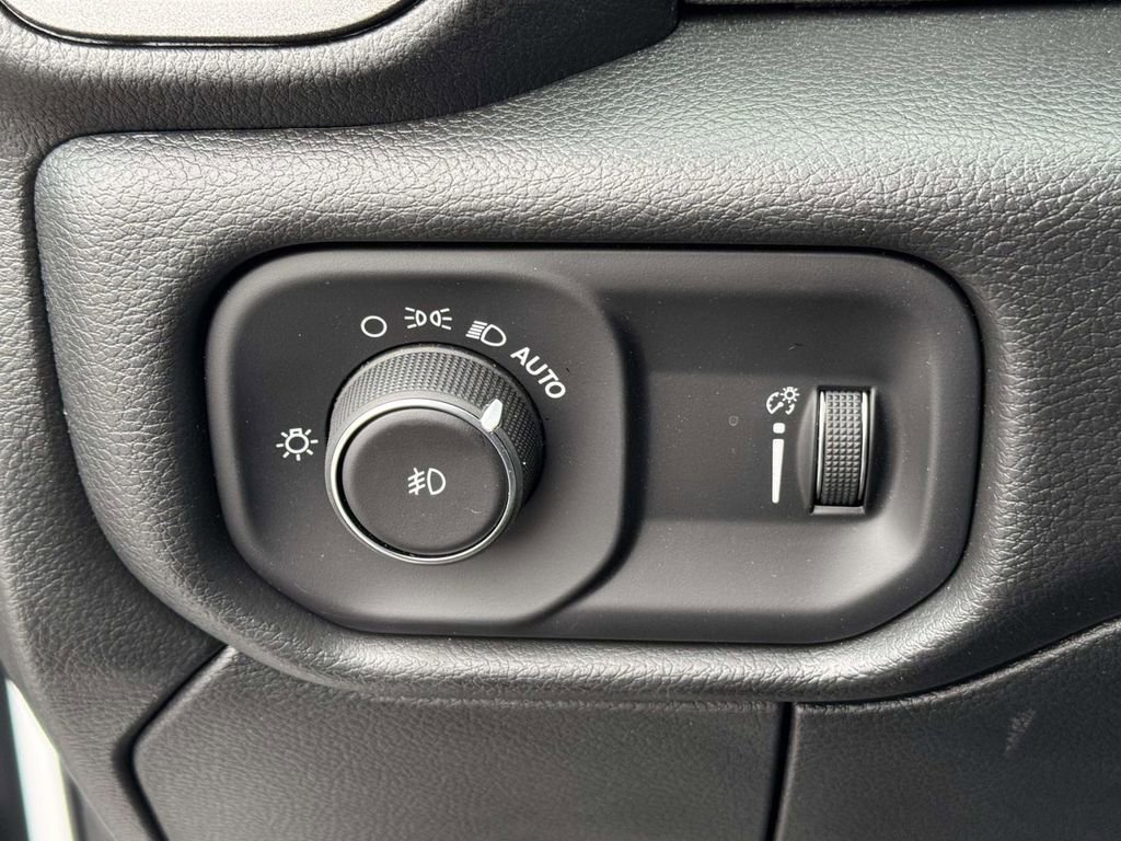 New 2026 RAM 3500 Tradesman image 30