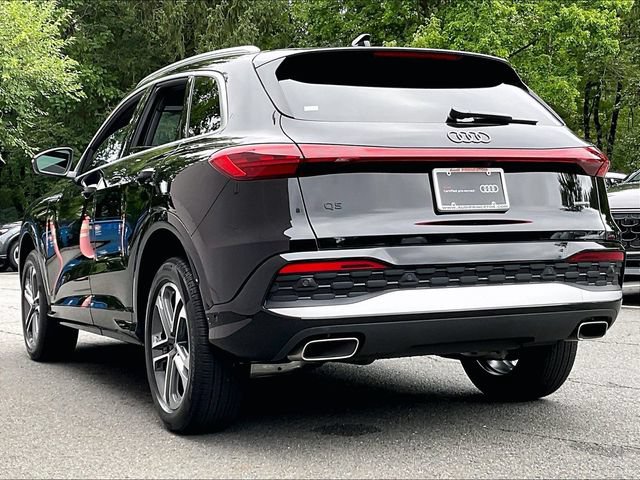 Used 2025 Audi Q5 Premium w/ Convenience Package AWD/4WD image 4