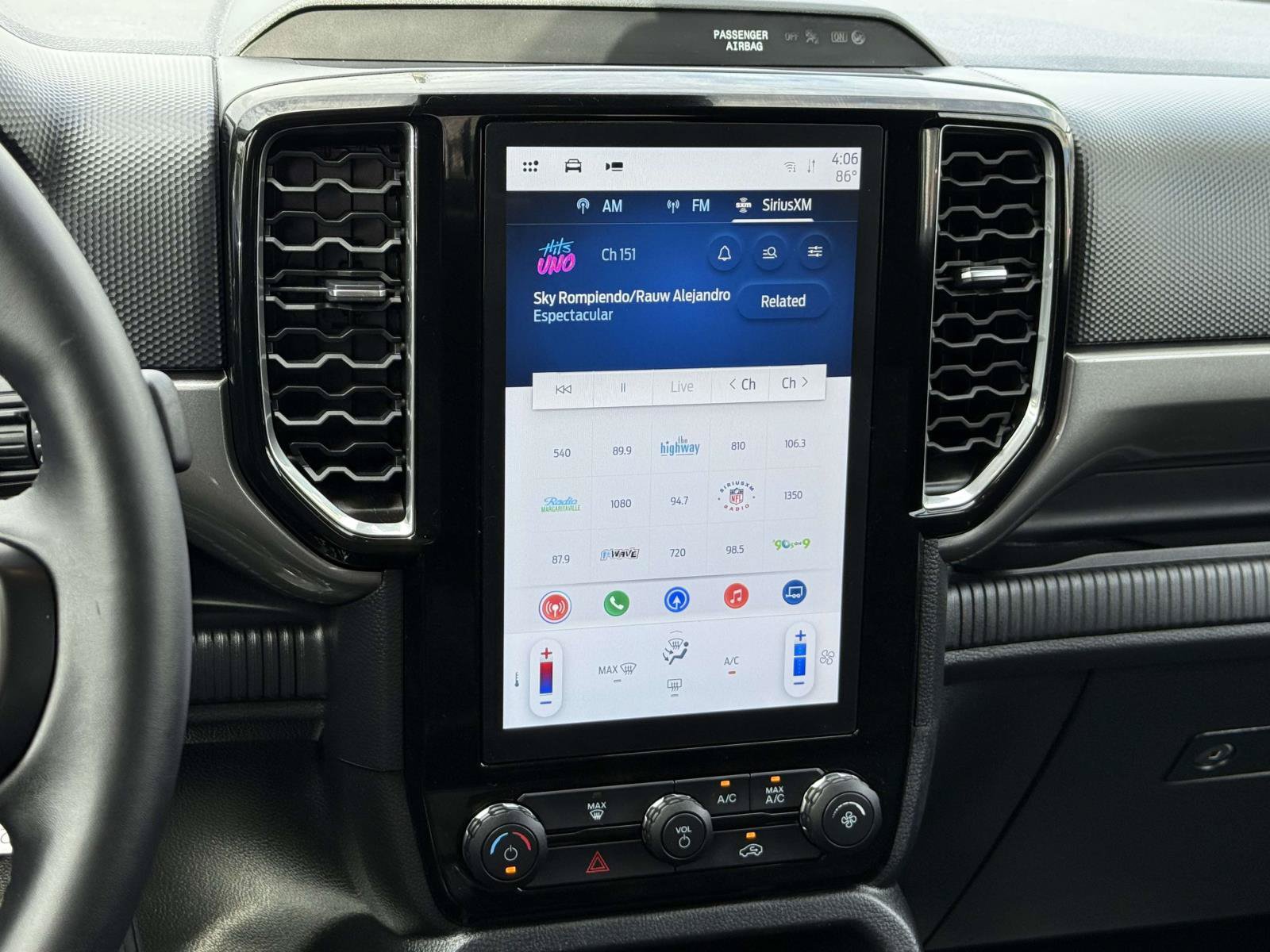 Certified 2024 Ford Ranger XLT w/ Technology Package AWD/4WD image 9