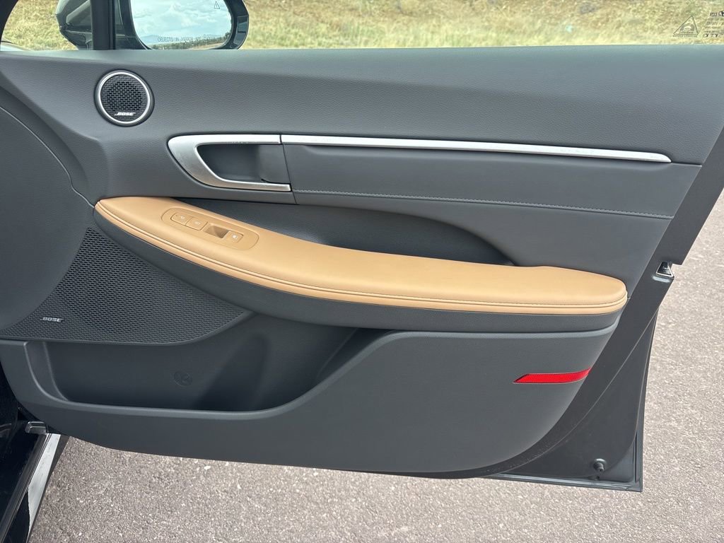 Certified 2025 Hyundai Sonata Limited image 19
