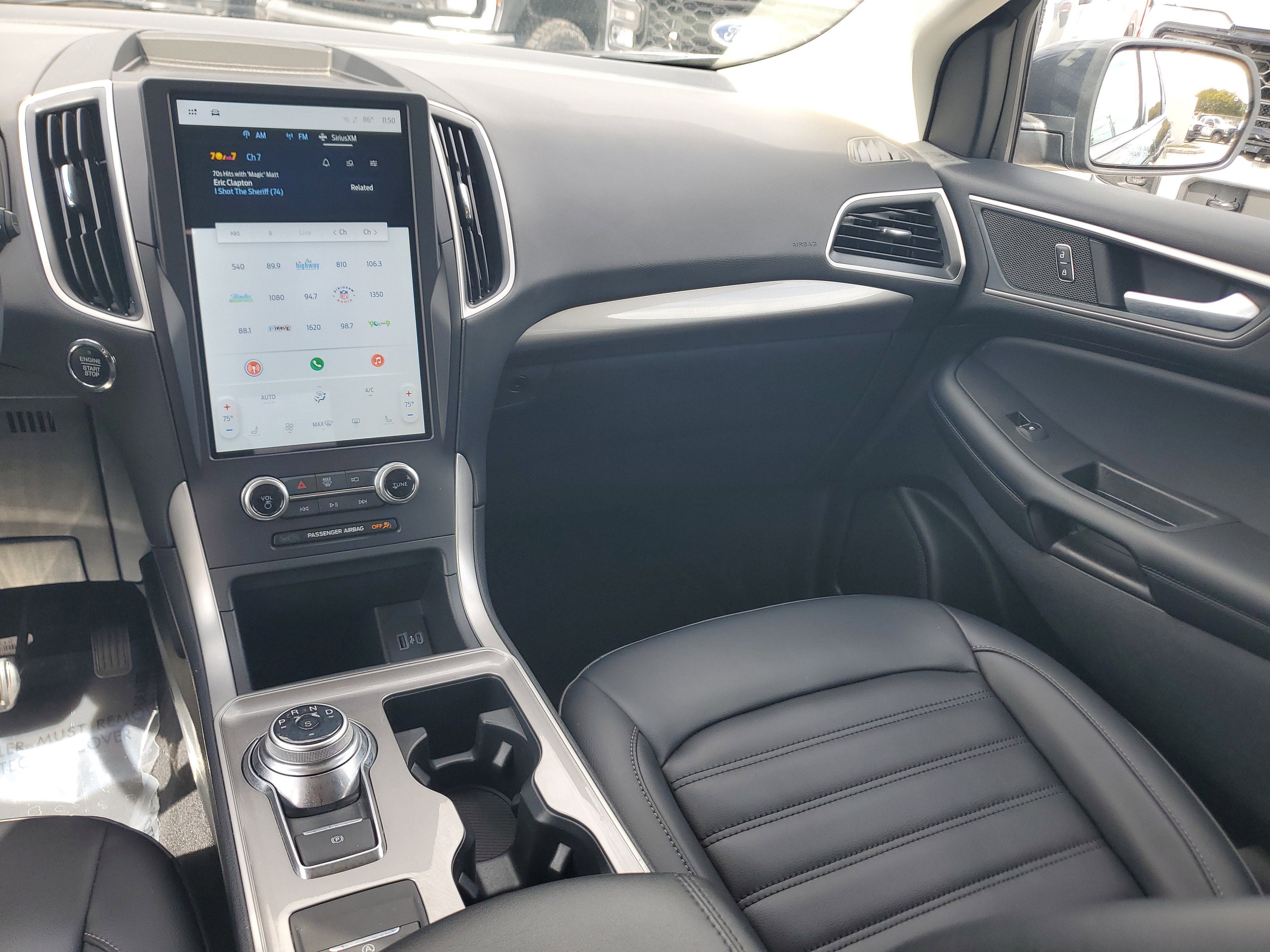 Used 2024 Ford Edge SEL w/ Convenience Package image 18