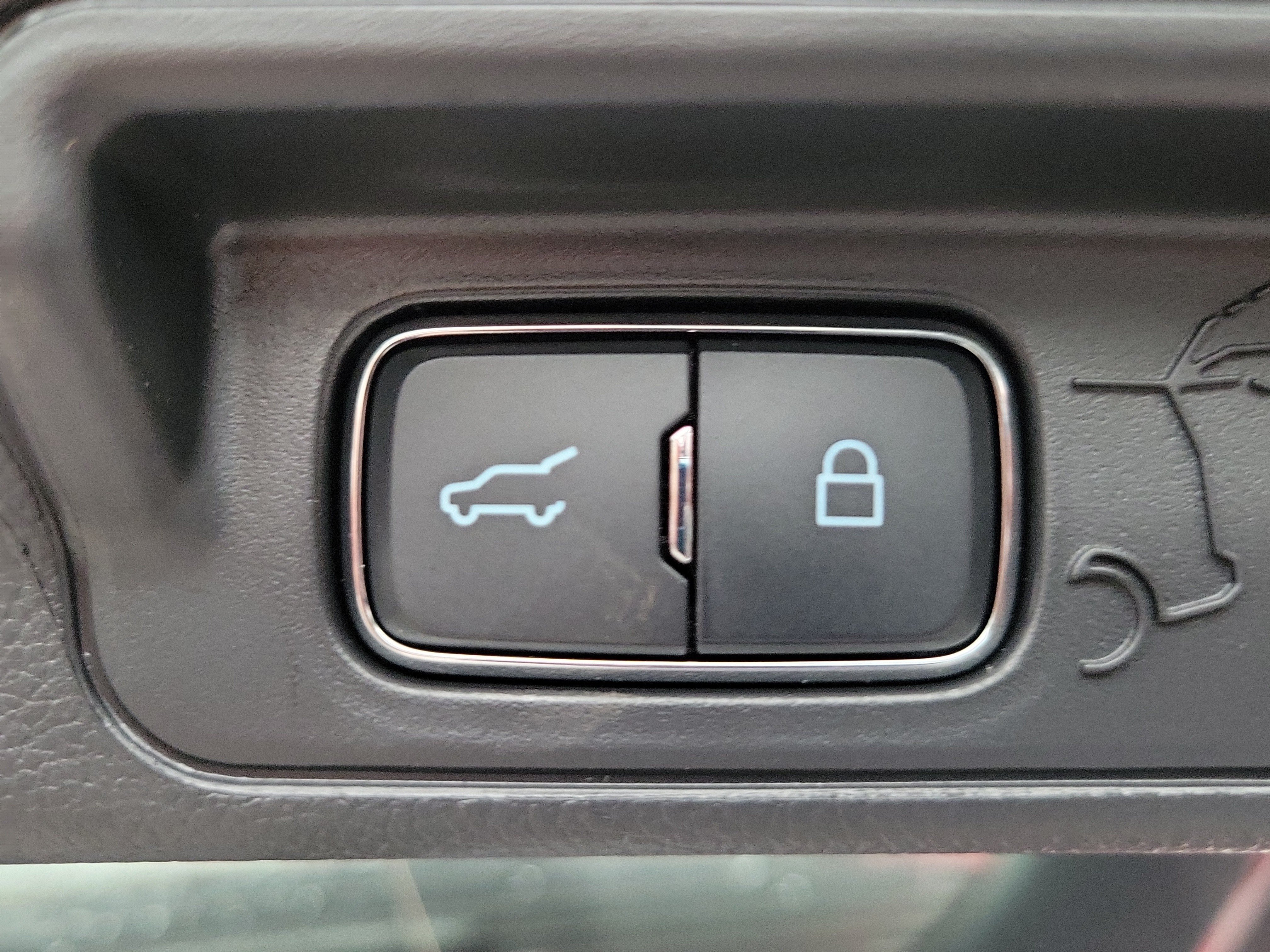 New 2027 Ford Explorer ST-Line w/ Premium Package RWD image 9