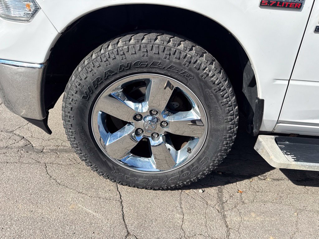 Used 2019 RAM 1500 Big Horn AWD/4WD image 11