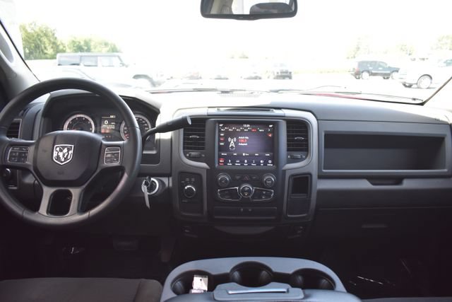 Used 2019 RAM 1500 Express w/ Wheel & Sound Group AWD/4WD image 34