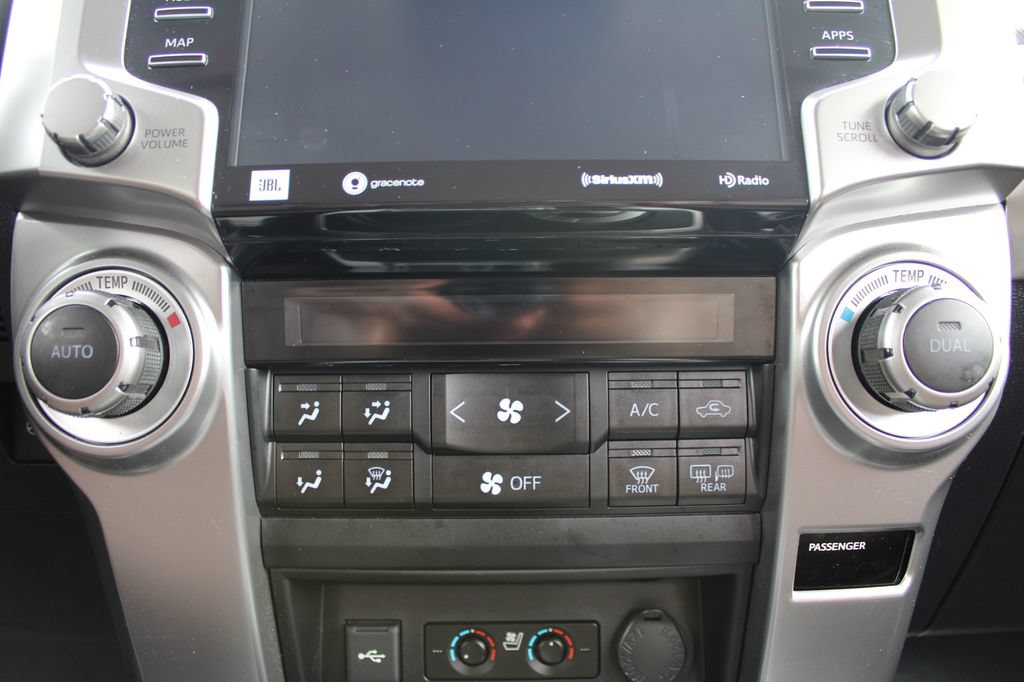 Used 2023 Toyota 4Runner Limited AWD/4WD image 22