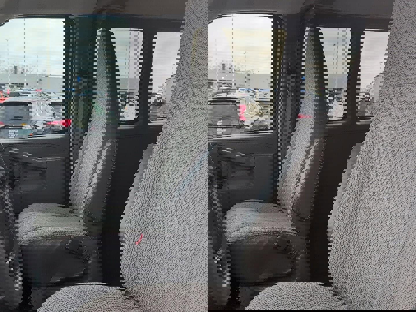 Used 2023 Chevrolet Express 3500 LT w/ LT Preferred Equipment Group image 21