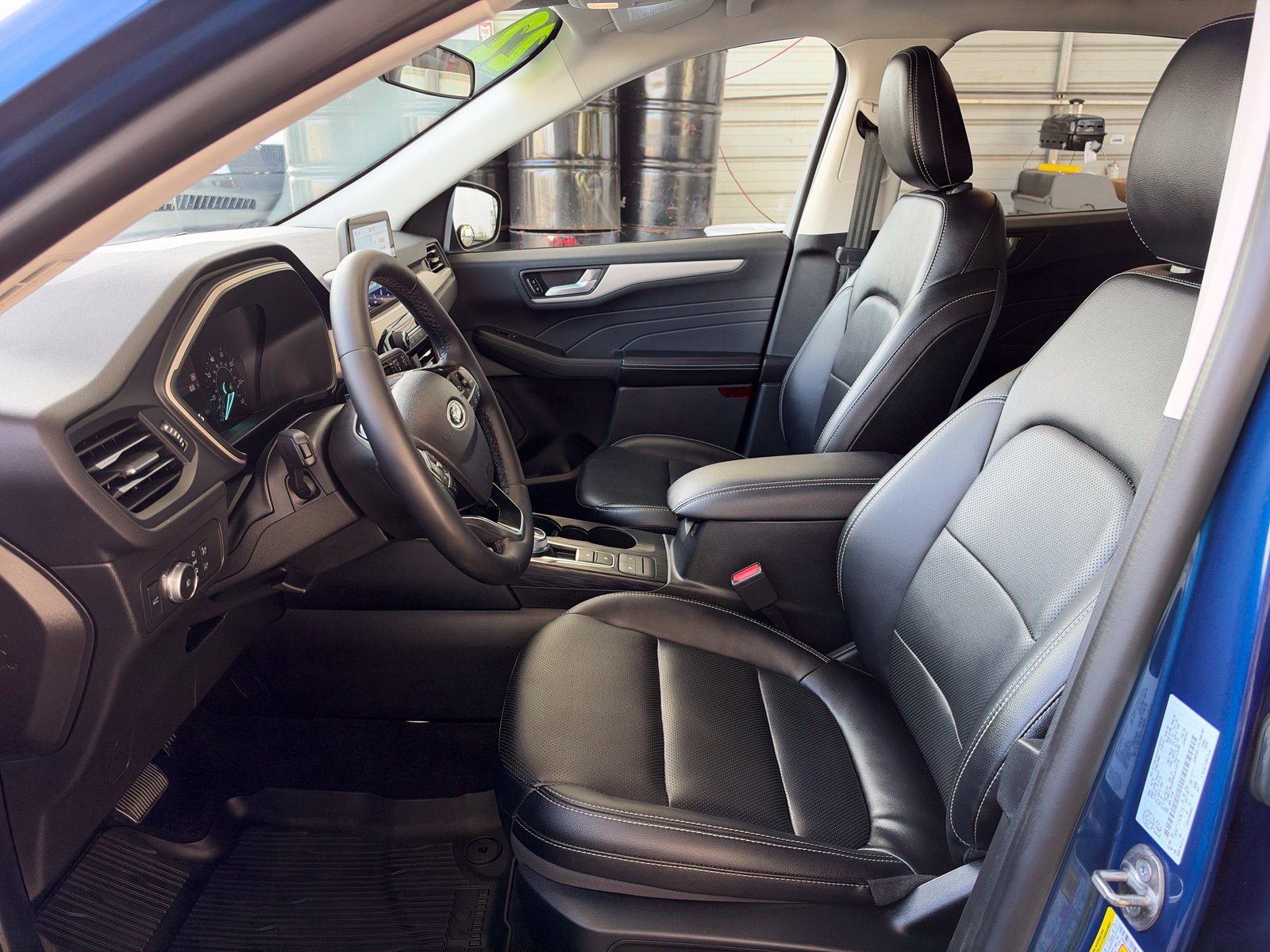 Used 2022 Ford Escape SEL w/ Equipment Group 302A AWD/4WD image 12