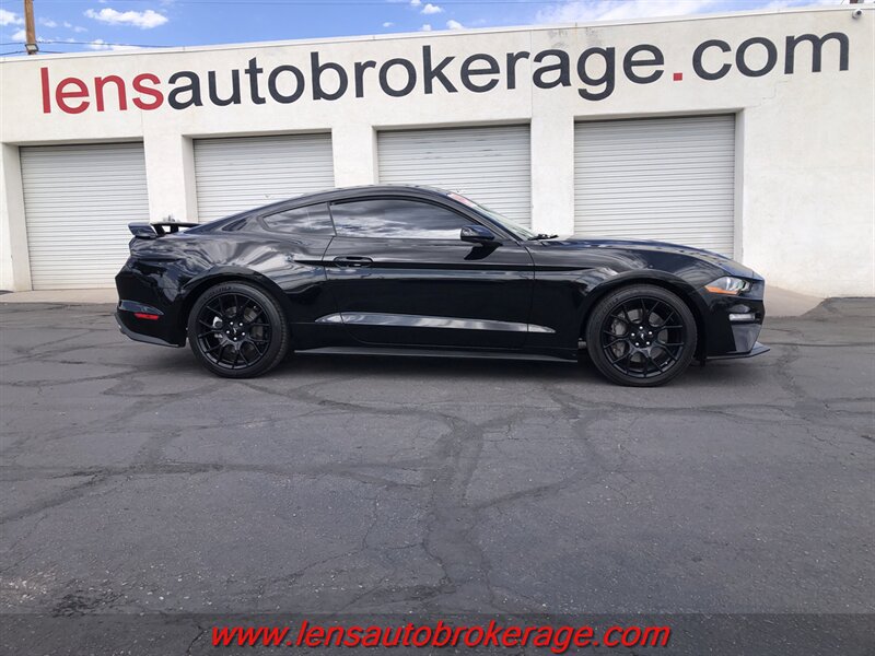Used 2019 Ford Mustang Coupe w/ Ecoboost Performance Package RWD image 1