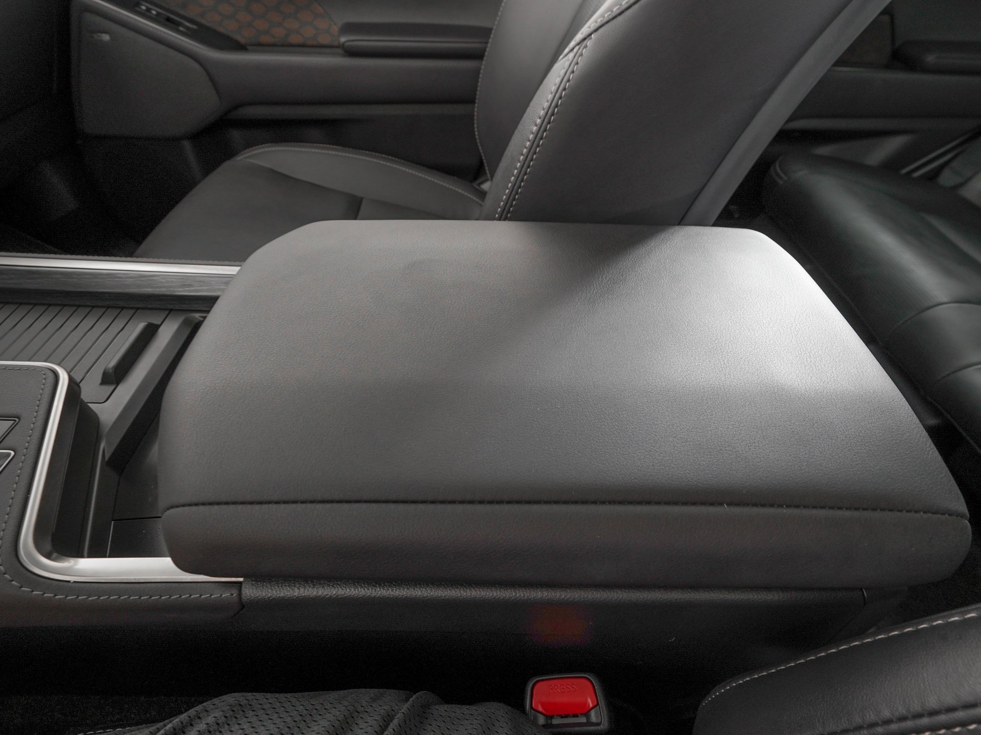 Used 2025 Lexus GX 550 image 31