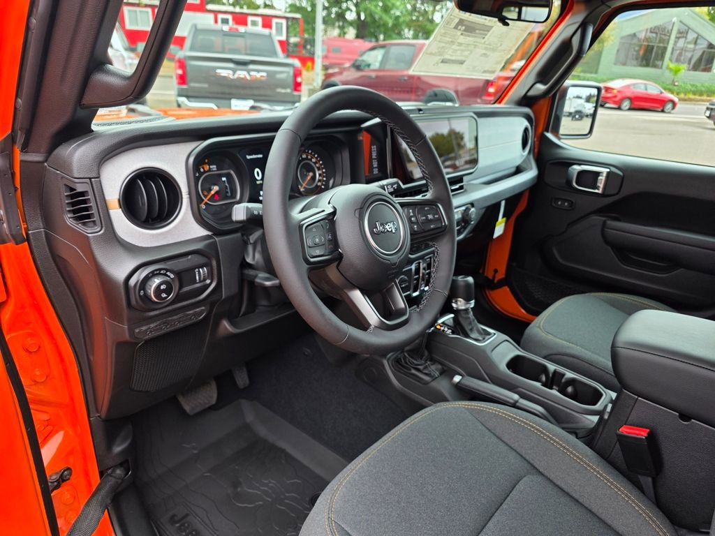 New 2025 Jeep Gladiator Sport AWD/4WD image 10