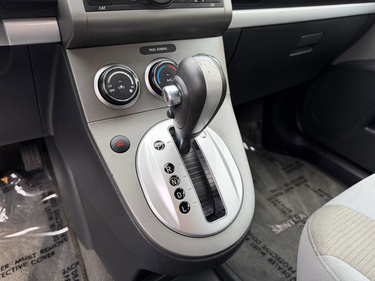 Used 2010 Nissan Sentra 2.0 SR w/ Convenience Pkg image 20