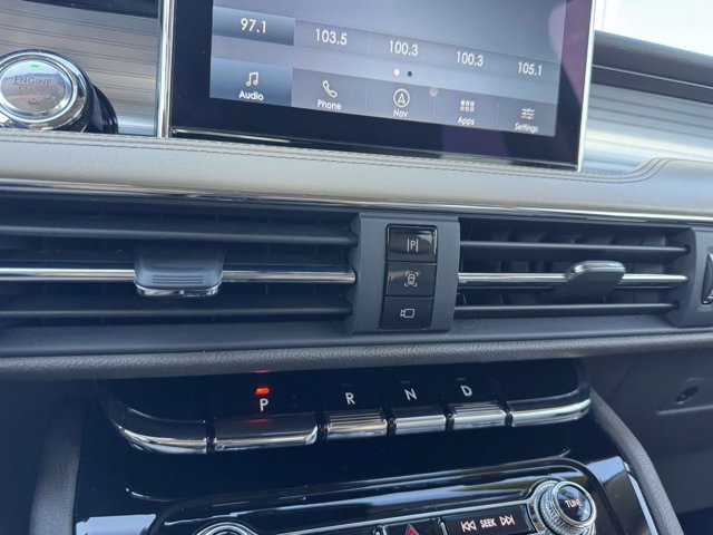 Used 2022 Lincoln Corsair AWD w/ Equipment Group 101A image 25