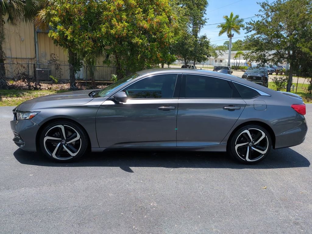 Used 2018 Honda Accord Sport image 7