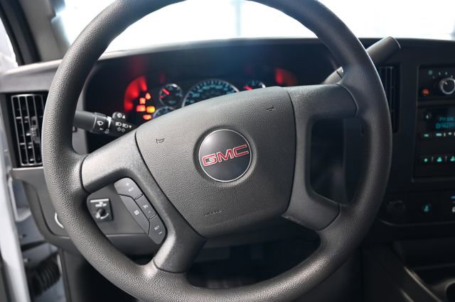 New 2026 GMC Savana 3500 w/ Driver Convenience Package RWD image 22