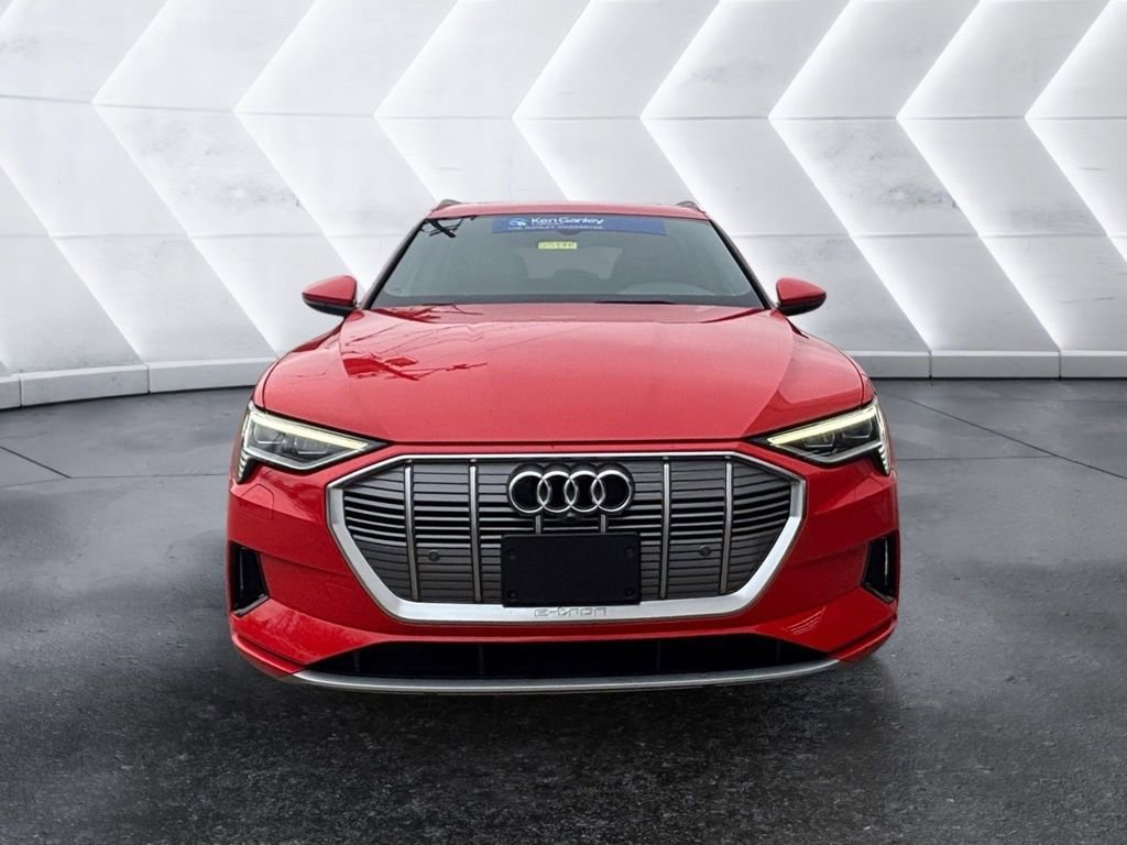 Used 2019 Audi e-tron Premium Plus AWD/4WD image 2