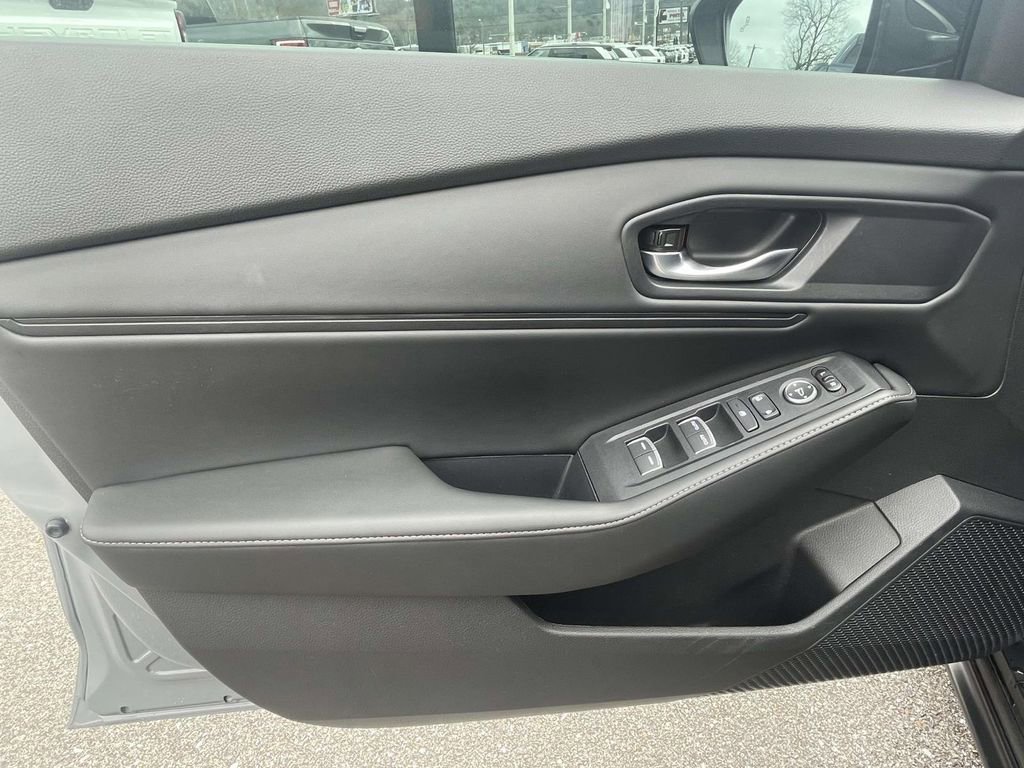 Used 2024 Honda Accord Sport image 17