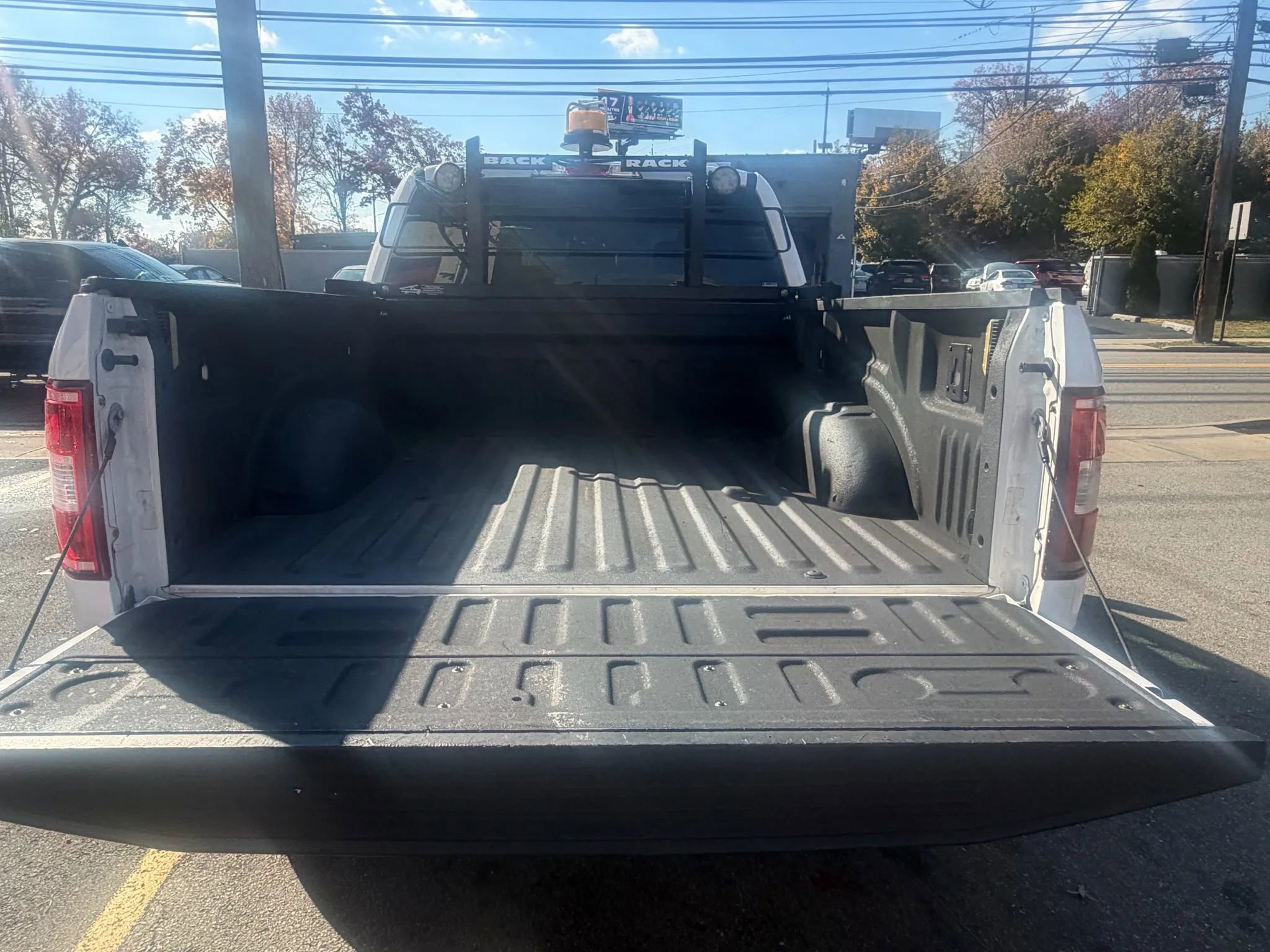 Used 2019 Ford F150 XL w/ Equipment Group 101A Mid AWD/4WD image 18