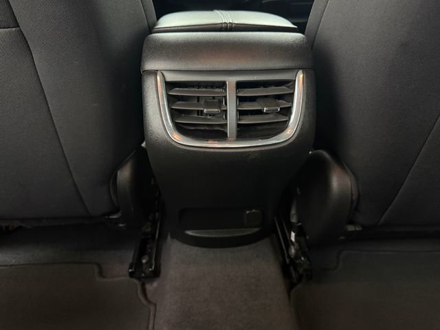 Used 2023 Chevrolet Malibu LT FWD image 32