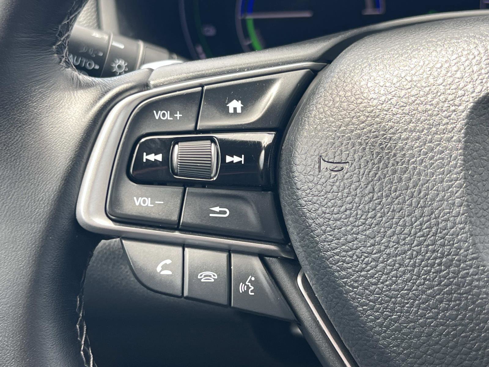 Certified 2020 Honda Accord EX-L image 9