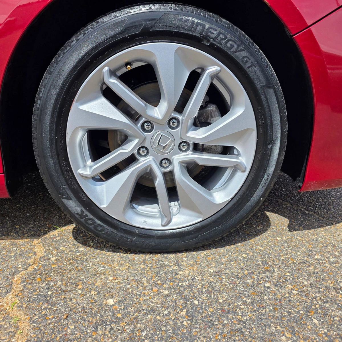 Used 2018 Honda Accord LX image 10