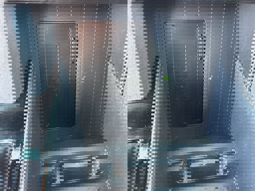 Used 2023 Toyota Tundra Limited w/ Power Package image 12