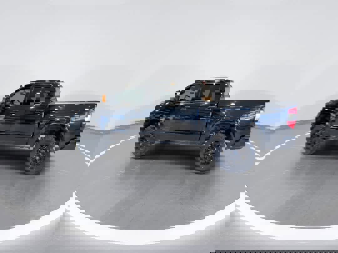 Used 2014 Toyota Tundra Platinum image 6