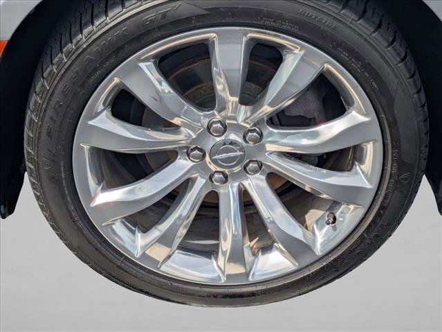 Used 2018 Chrysler 300 Limited RWD image 23